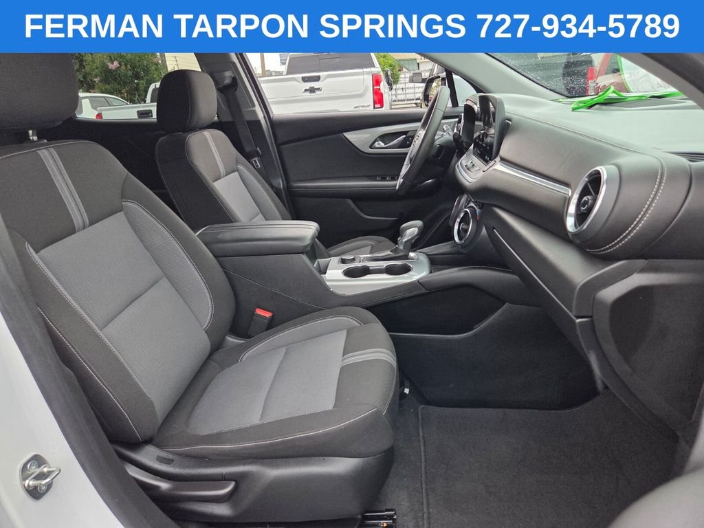Used 2023 White Chevrolet LT image 21