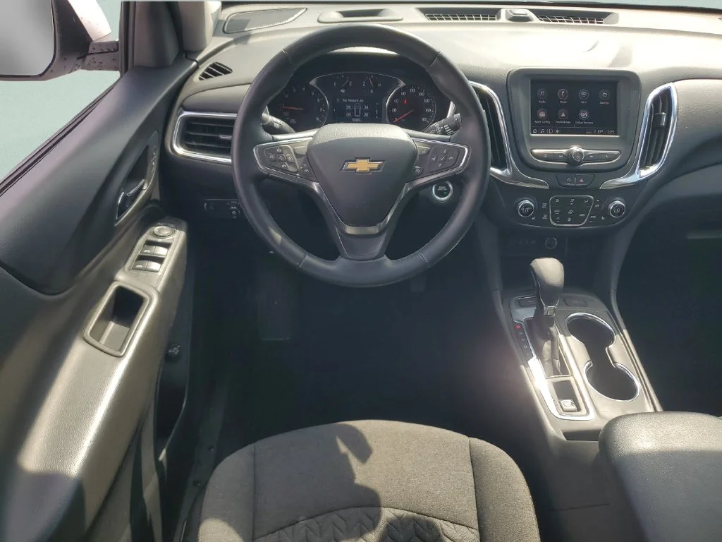 Used 2024 White Chevrolet LT image 12
