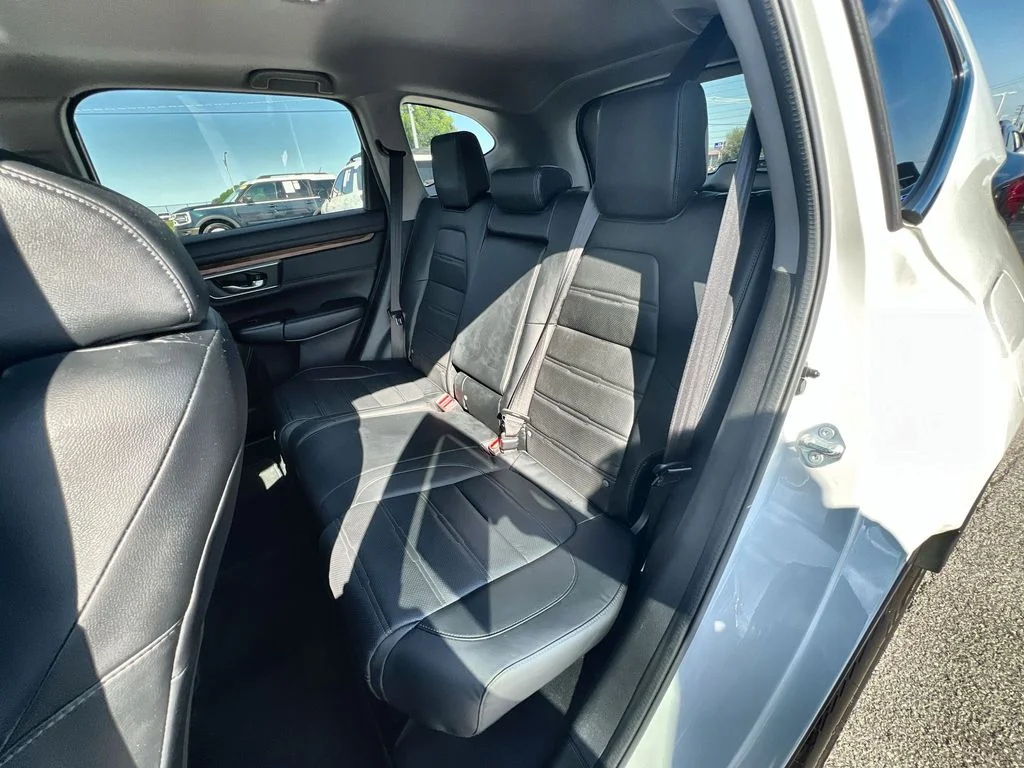 Used 2021 White Honda EX-L image 22