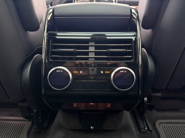 Used 2026 White Land Rover SE image 19