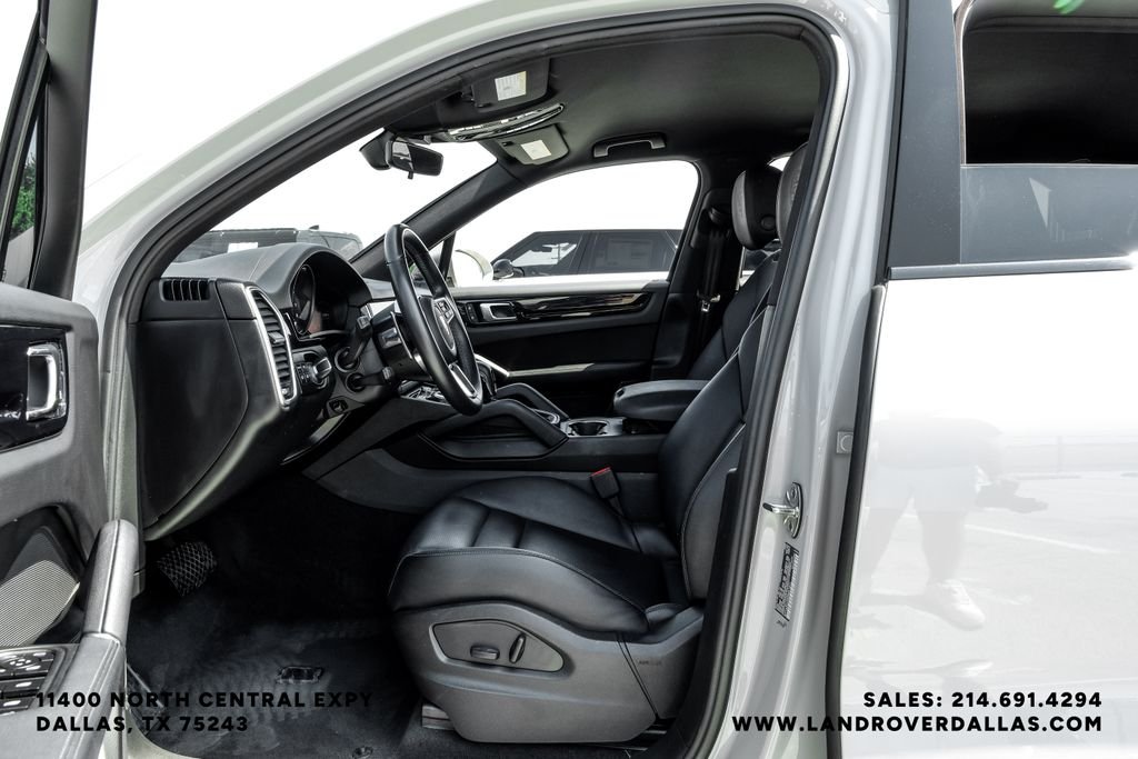 Used 2023 Grey Porsche Platinum Edition image 34