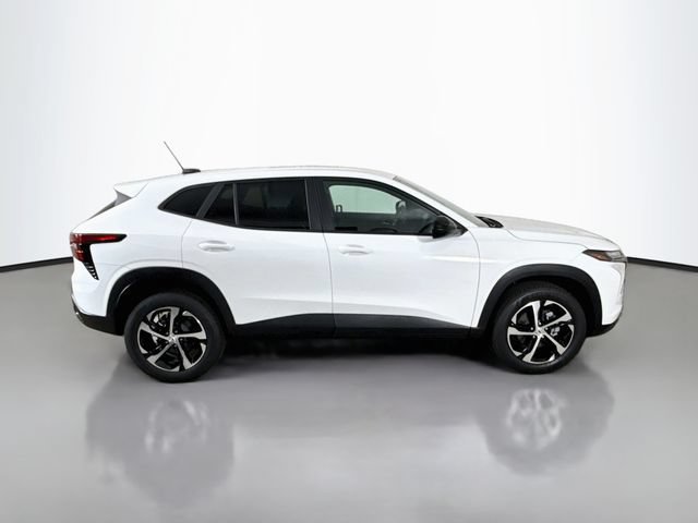 New 2026 Summit White Chevrolet 1RS image 10