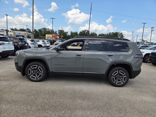 New 2026 Sting-Gray Clear-Coat Exterior Paint Jeep Laredo image 4