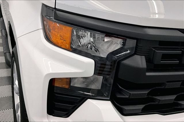 Used 2024 Summit White Chevrolet Custom image 32