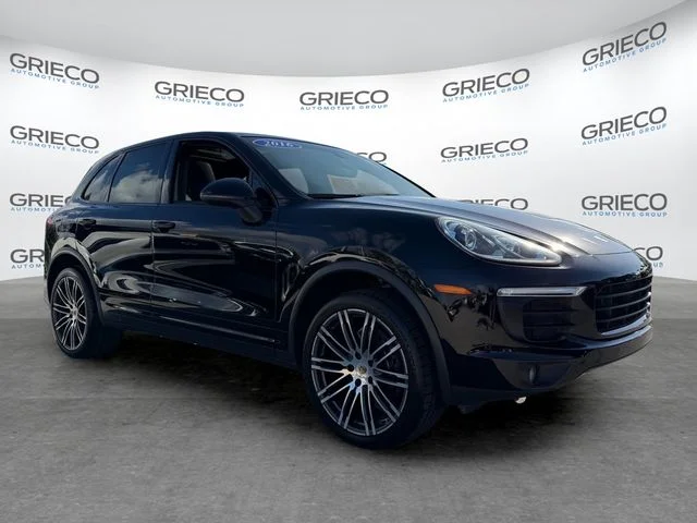 2016 Porsche Cayenne Tiptronic's photo