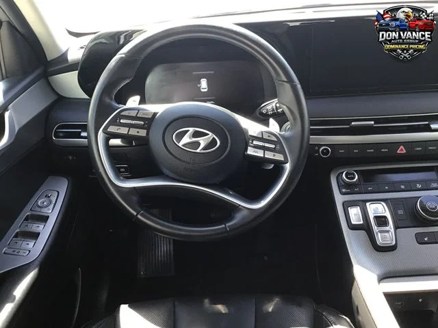 Used 2024 Silver Hyundai SEL image 13