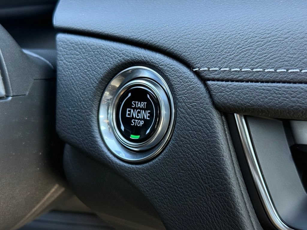 New 2026 Summit White Cadillac V-Series image 28