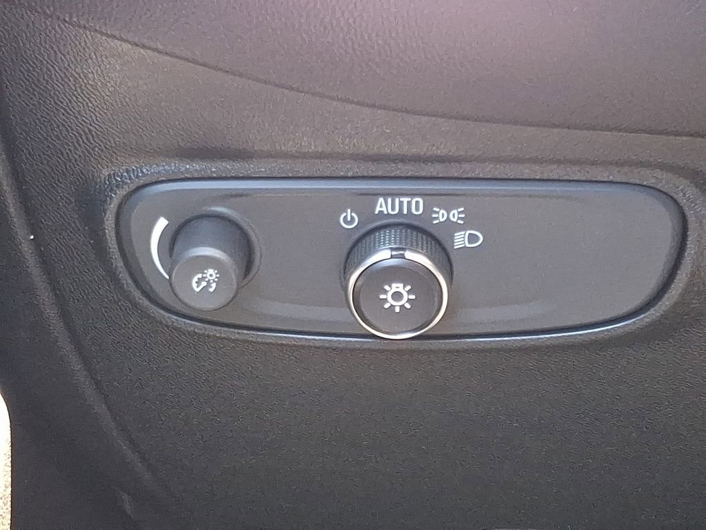 Used 2018 NIGHTFALL GRAY METALLIC Chevrolet LT image 23