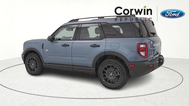 New 2025 Azure Gray Metallic Tri-Coat Ford Big Bend® image 28
