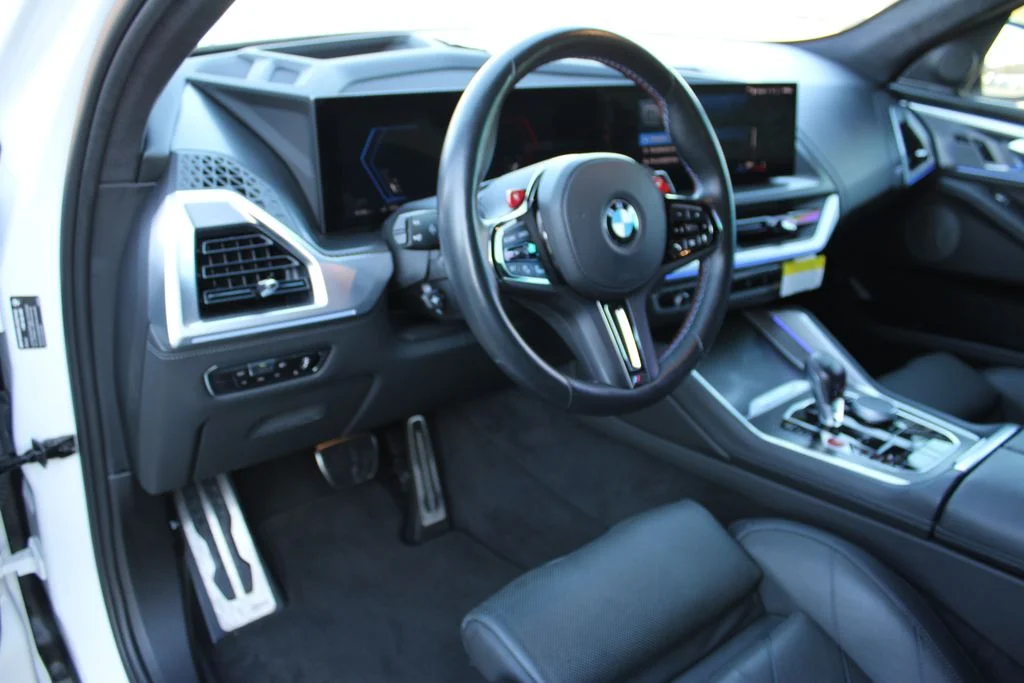 2023 BMW XM Base - Photo 45