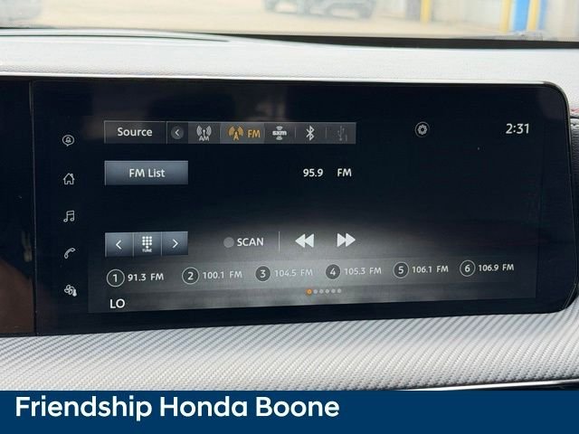 Used 2025 Black Nissan SR image 21