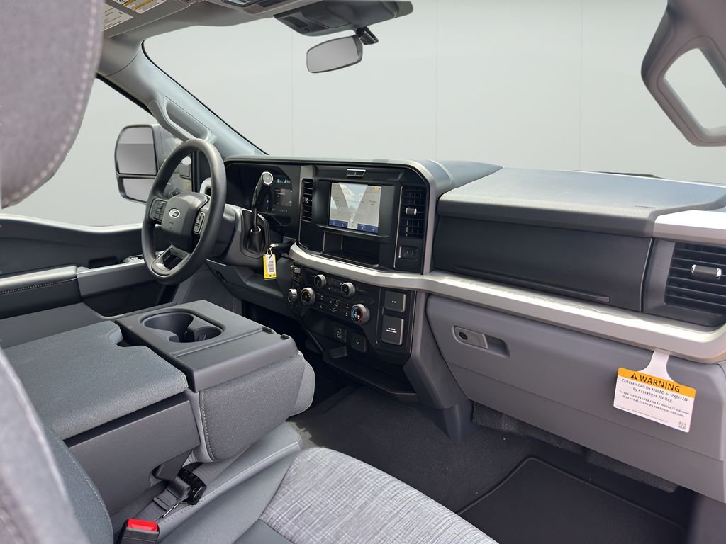 New 2026 Avalanche Ford F-250® XLT image 27