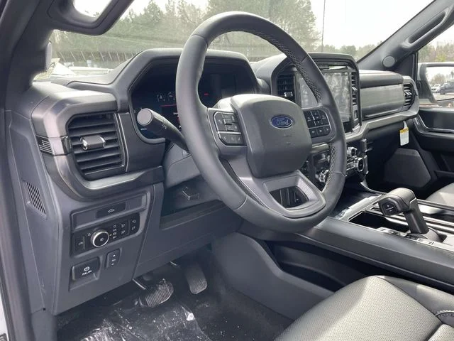 New 2026 White Ford Lariat image 15
