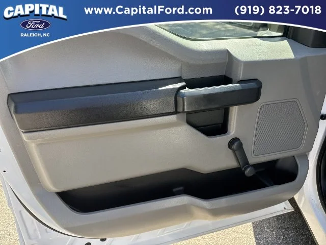 Used 2018 White Ford XL image 18