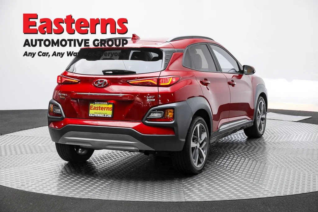 Used 2020 Red Hyundai Ultimate image 5