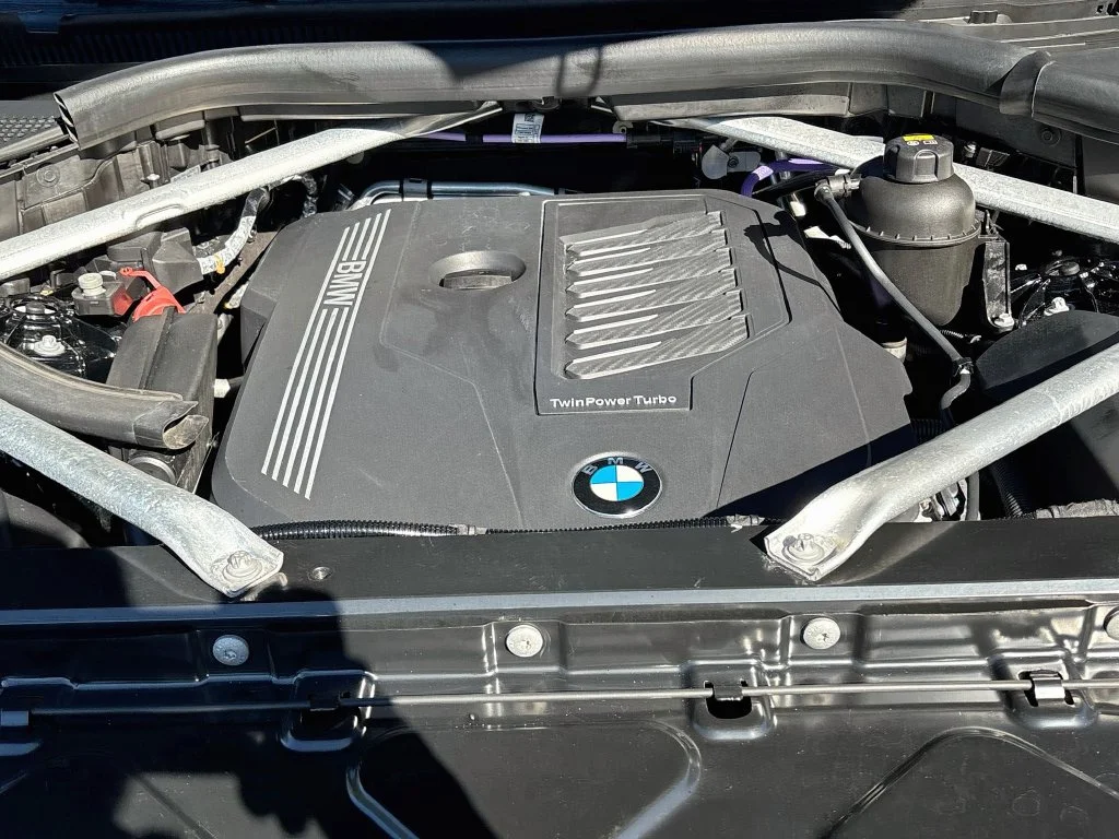 Used 2023 Jet Black BMW xDrive40i image 31