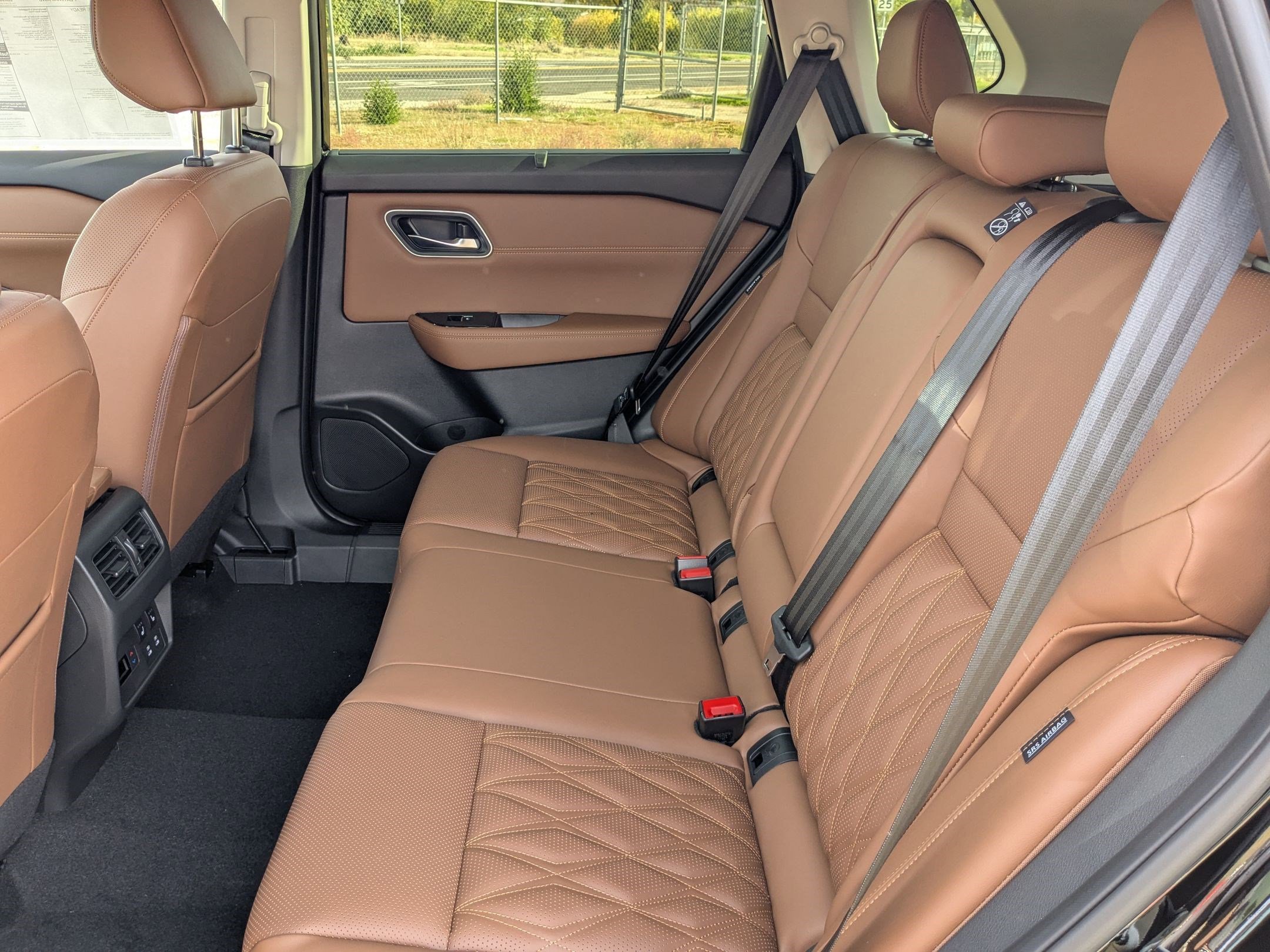2026 Nissan Rogue Platinum - Photo 16