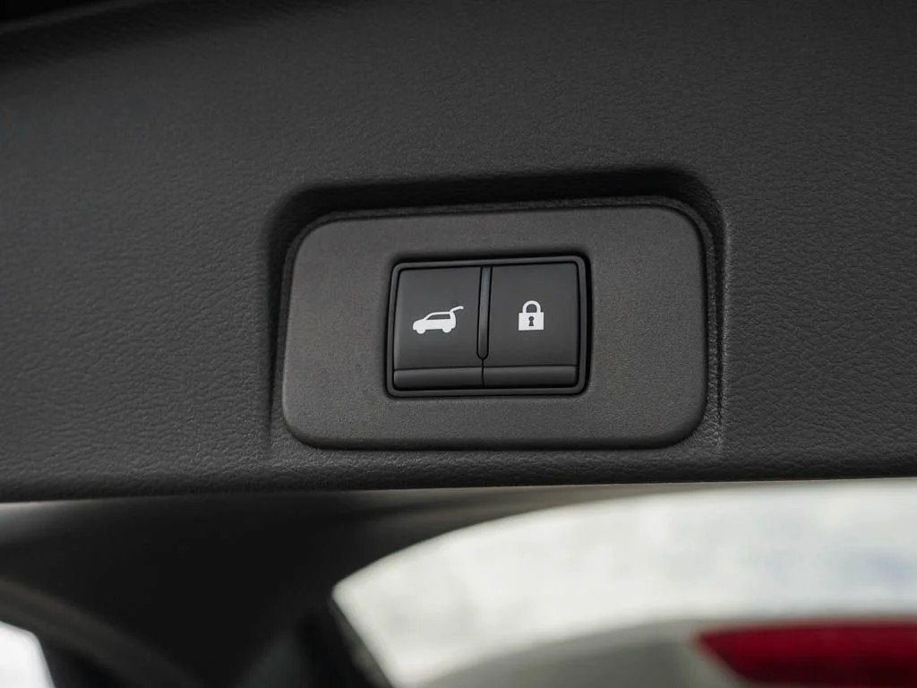 2026 Nissan Rogue Platinum - Photo 9