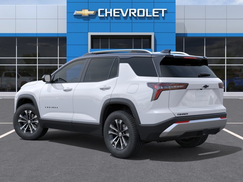 New 2027 Summit White Chevrolet LT image 4