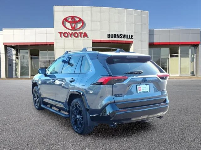 Certified Used 2021 MID BLCK/MAG GRAY Toyota  image 6