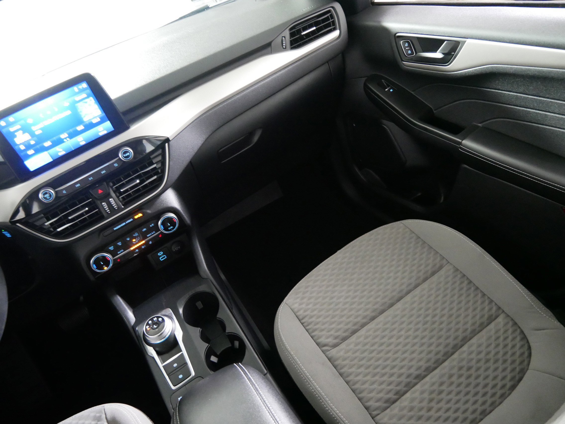 2022 Ford Escape SE - Photo 11