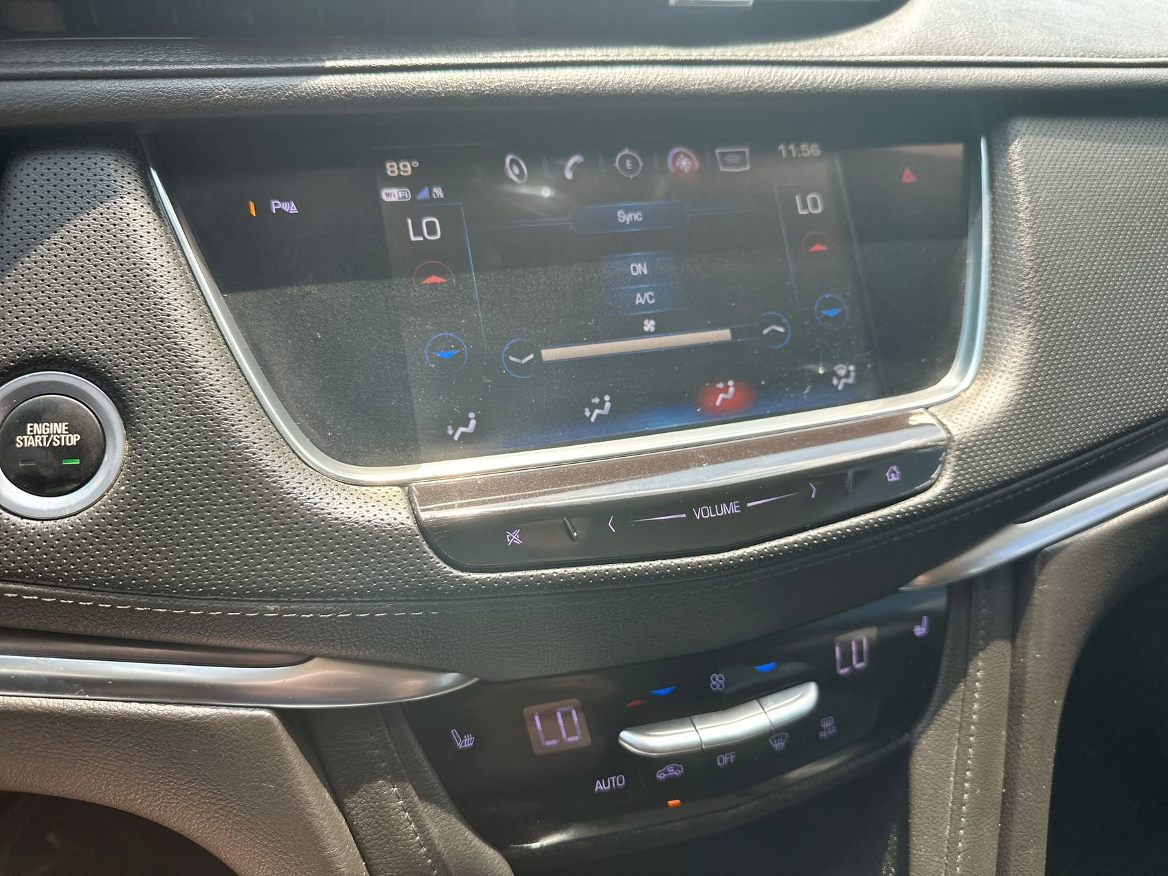 Used 2019 Black Cadillac Luxury image 18