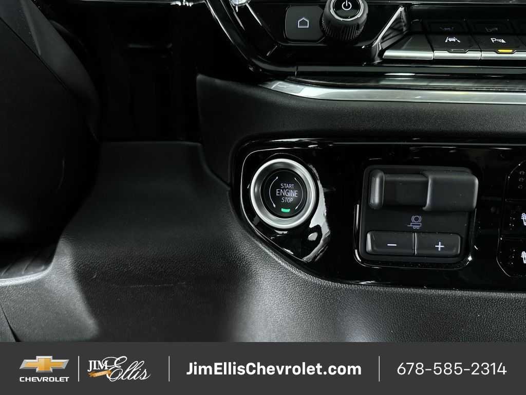 2025 Chevrolet Silverado 1500 LTZ - Photo 41