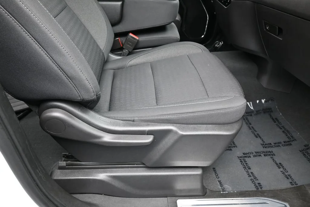 Used 2023 Summit White Chevrolet LT image 42