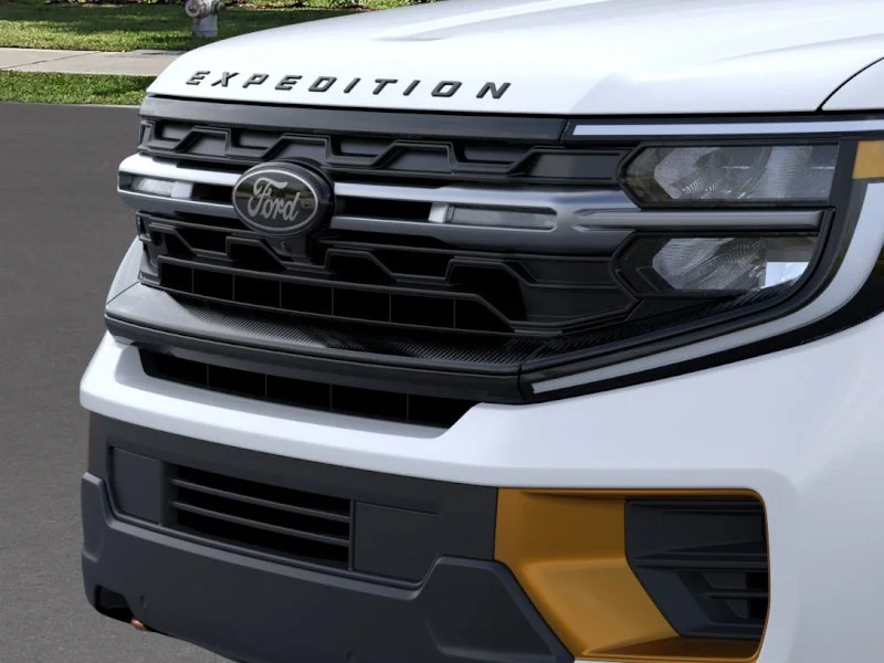New 2026 Star White Metallic Tri-Coat Ford Tremor® image 40