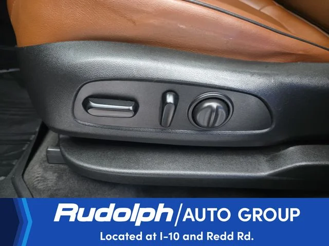 Used 2020 Pearl Chevrolet High Country image 12