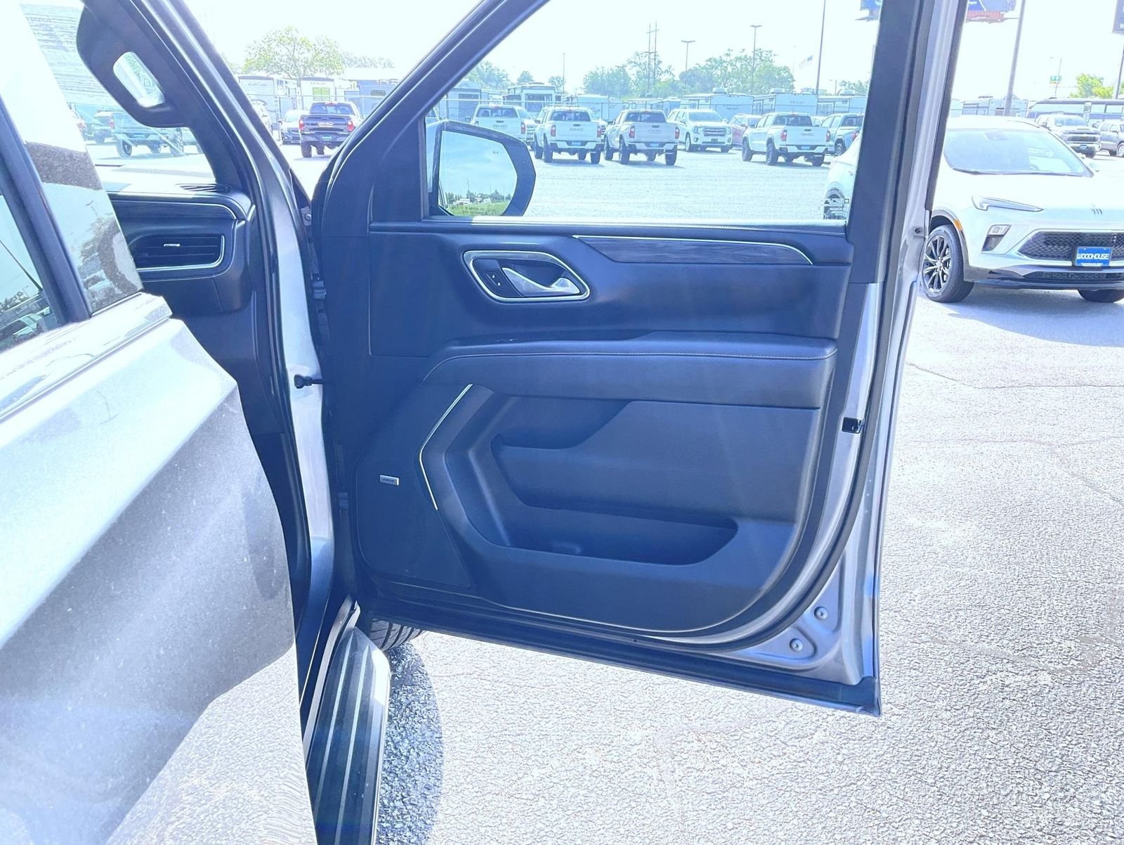 Used 2021 Gray GMC SLT image 16