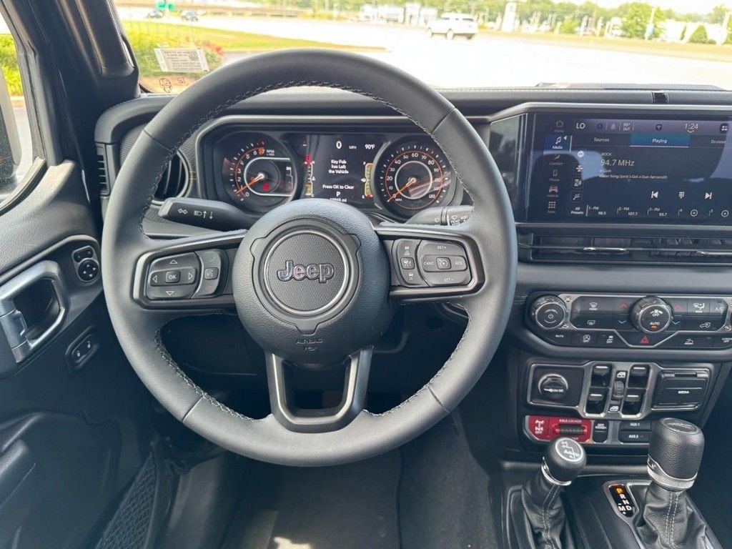 Used 2026 Black Jeep Mojave image 10