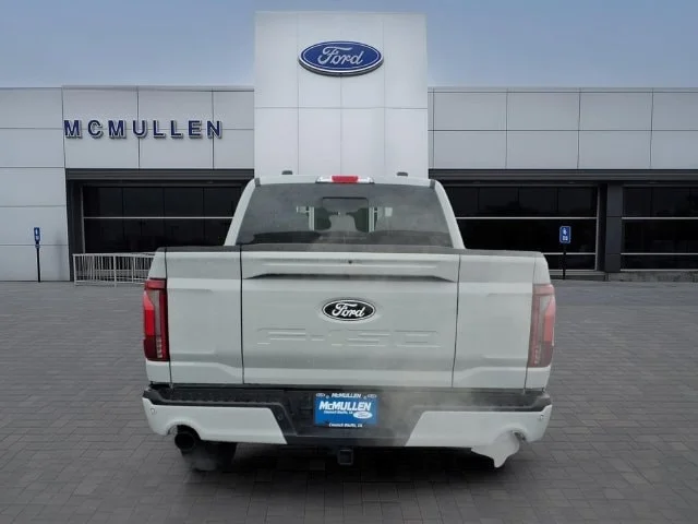 New 2026 Oxford White Ford XLT image 33