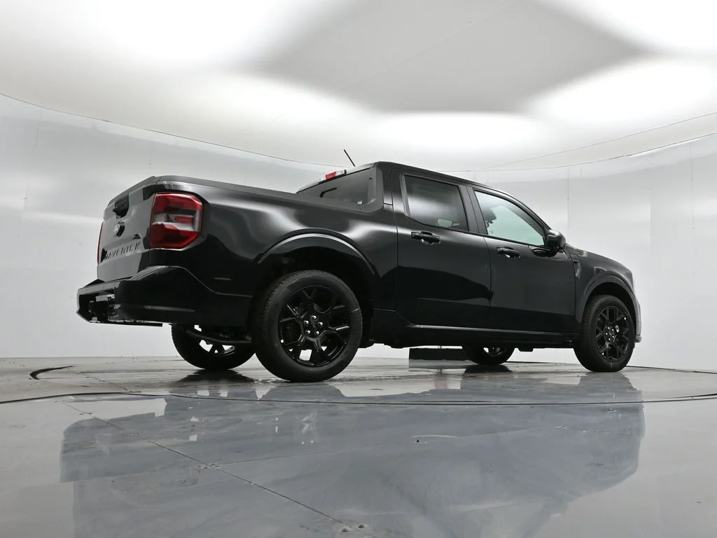 New 2026 Shadow Black Ford Lobo High image 47