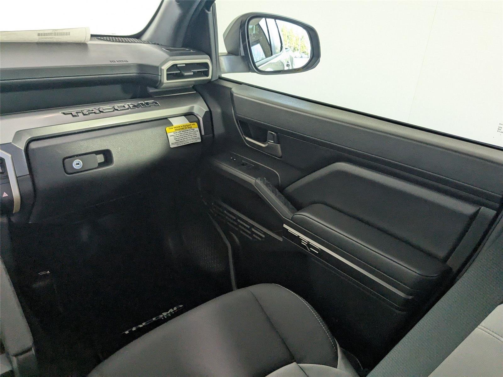 2026 Toyota Tacoma TRD Sport - Photo 25