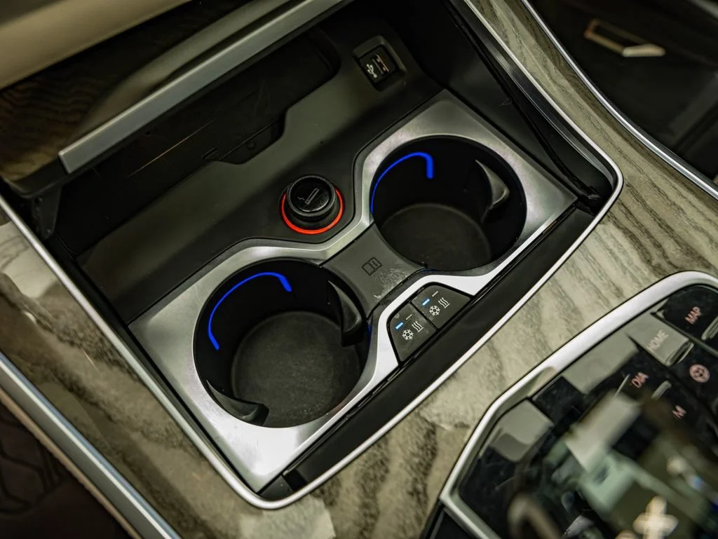 Used 2019 Arctic Gray Metallic BMW xDrive40i image 29