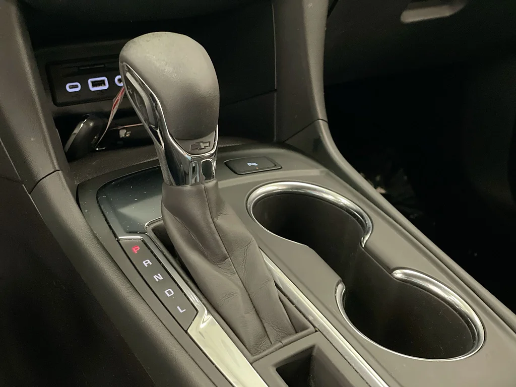 Used 2022 Iron Gray Metallic Chevrolet LT image 16