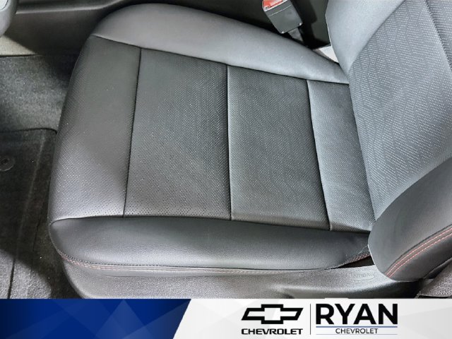 Used 2025 Radiant Red Tintcoat Chevrolet Z71 image 19