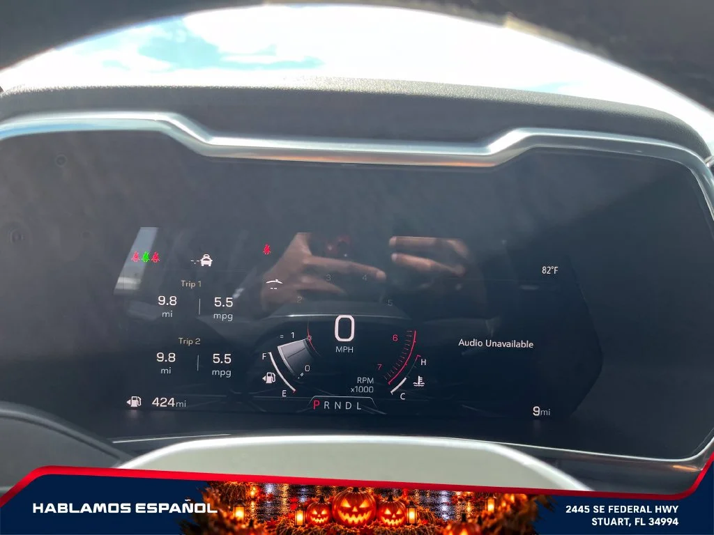 New 2026 Summit White GMC Elevation image 27