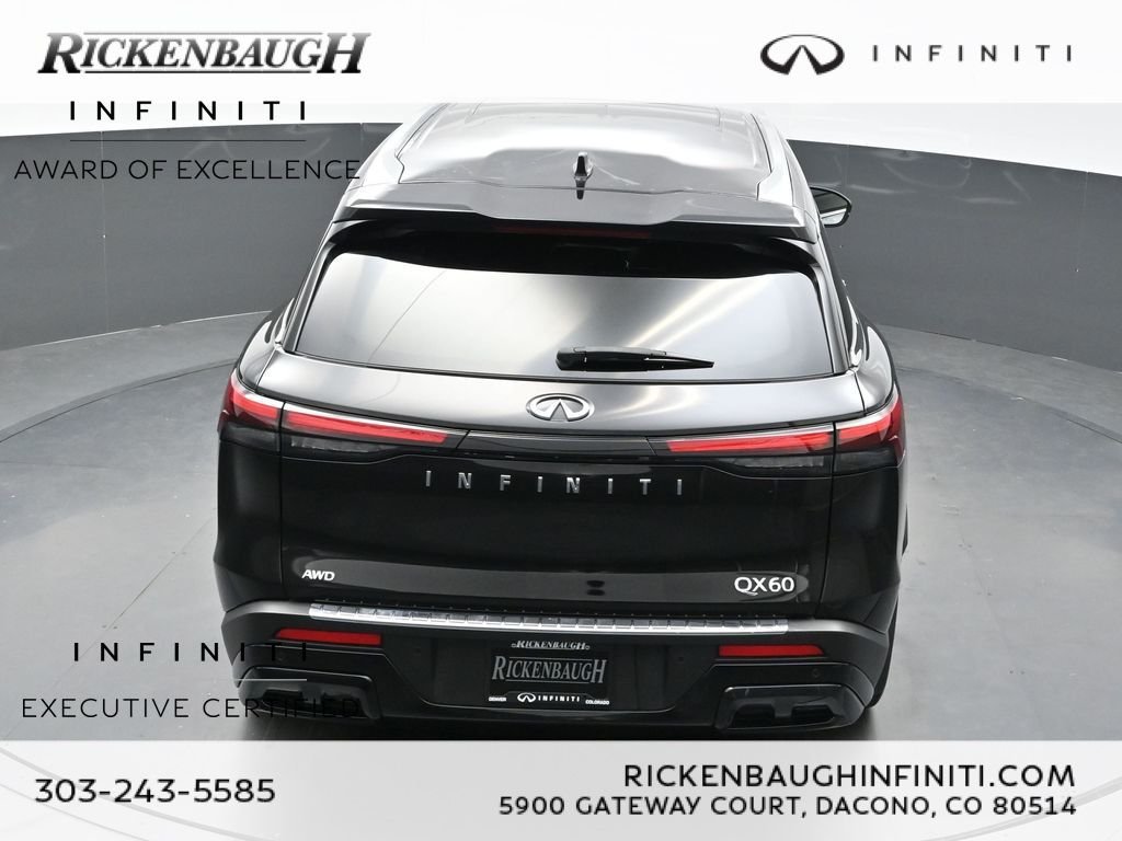 Certified Used 2023 Black INFINITI LUXE image 34