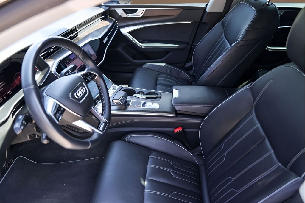 Used 2019 Black Audi 3.0T Prestige image 9
