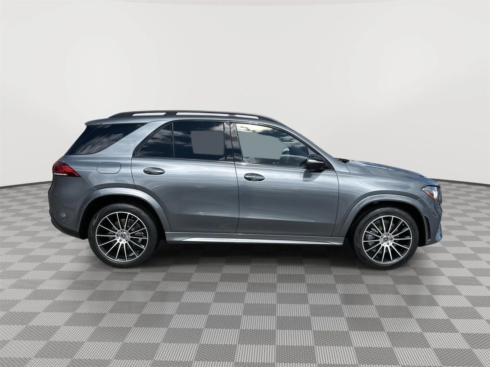 Certified Used 2023 Selenite Grey Metallic Mercedes-Benz GLE 350 image 2