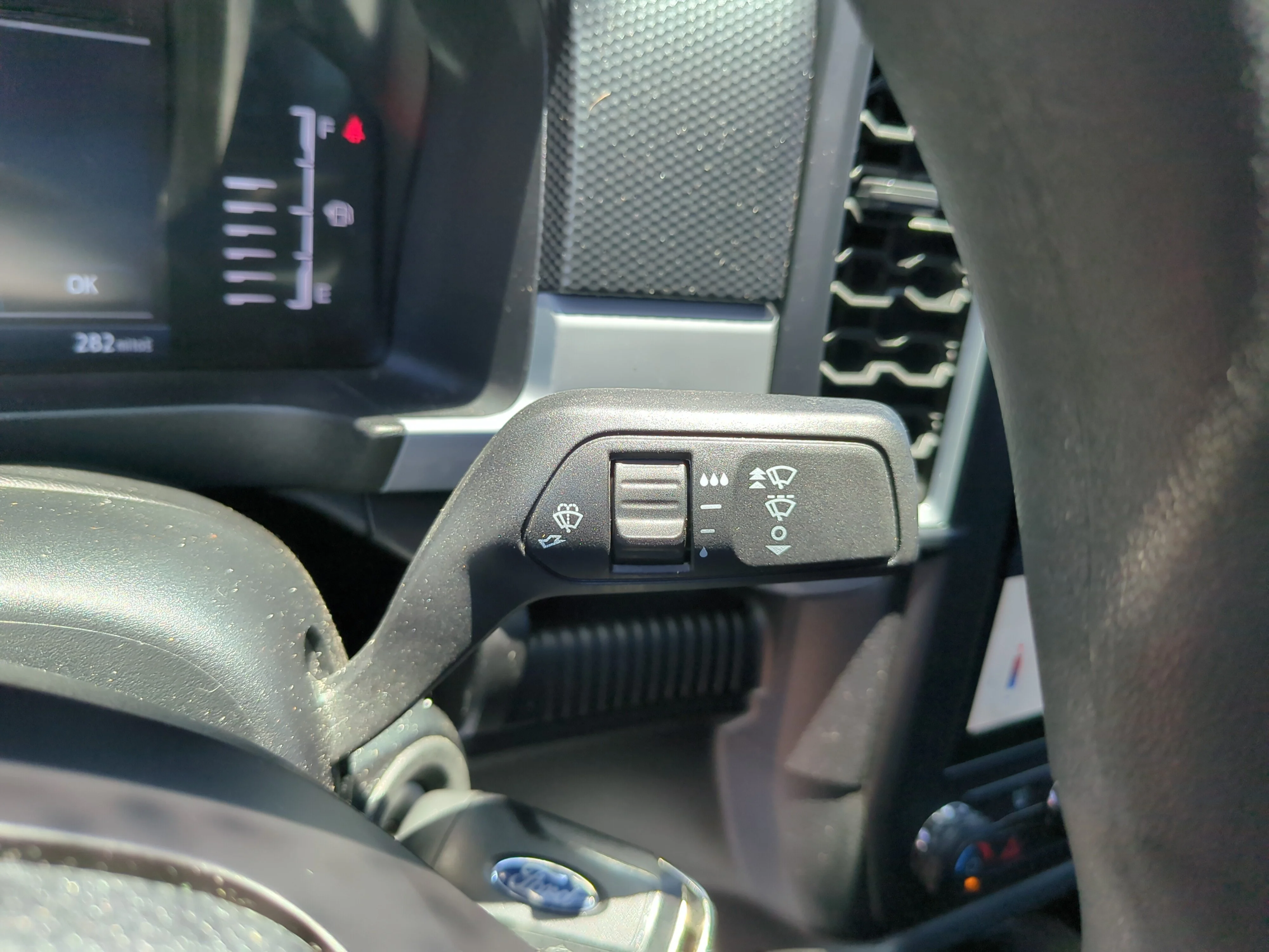 Used 2025 Carbonized Gray Metallic Ford XL image 30
