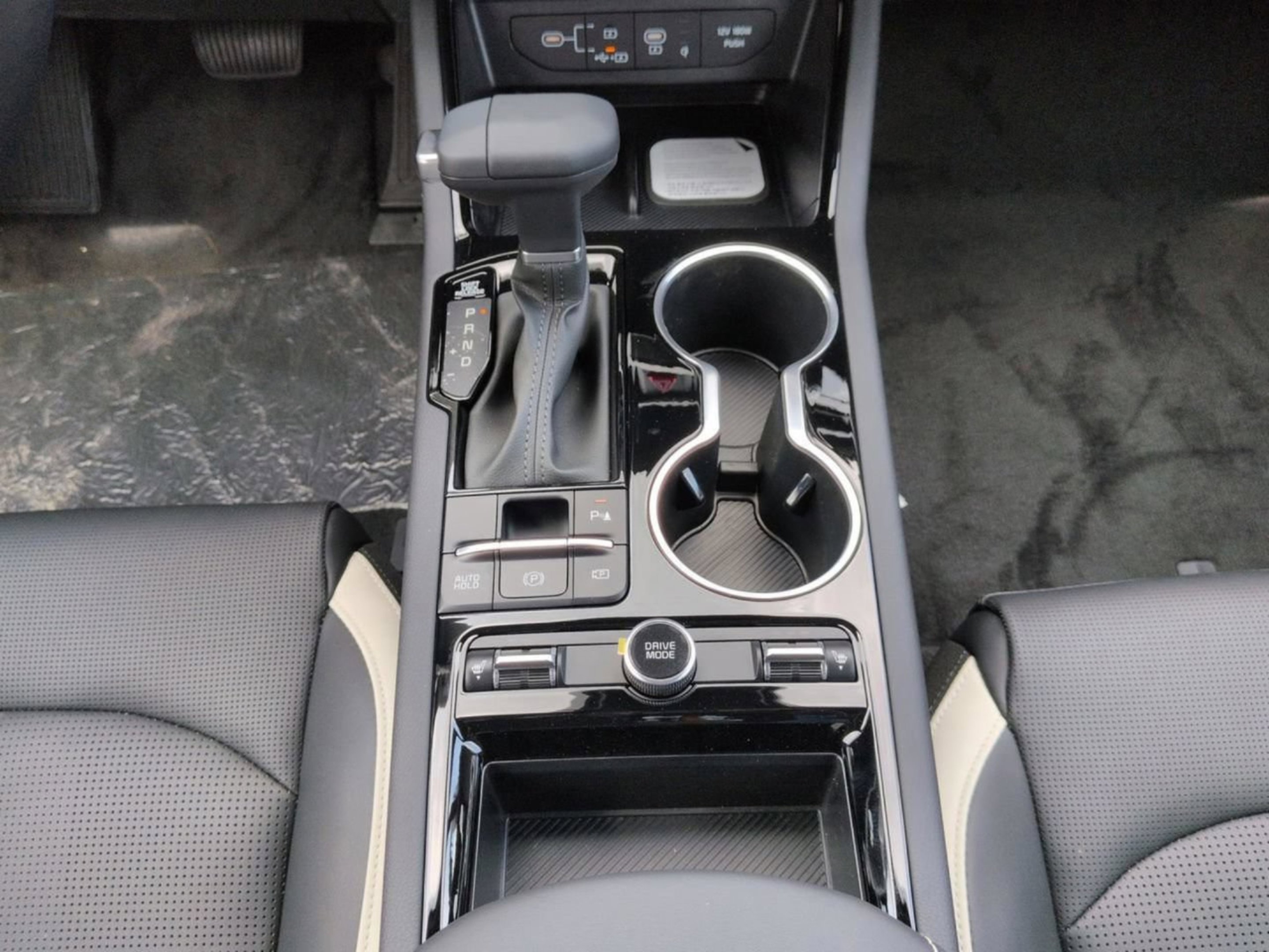 New 2026 Wolf Gray Kia GT-Line image 21