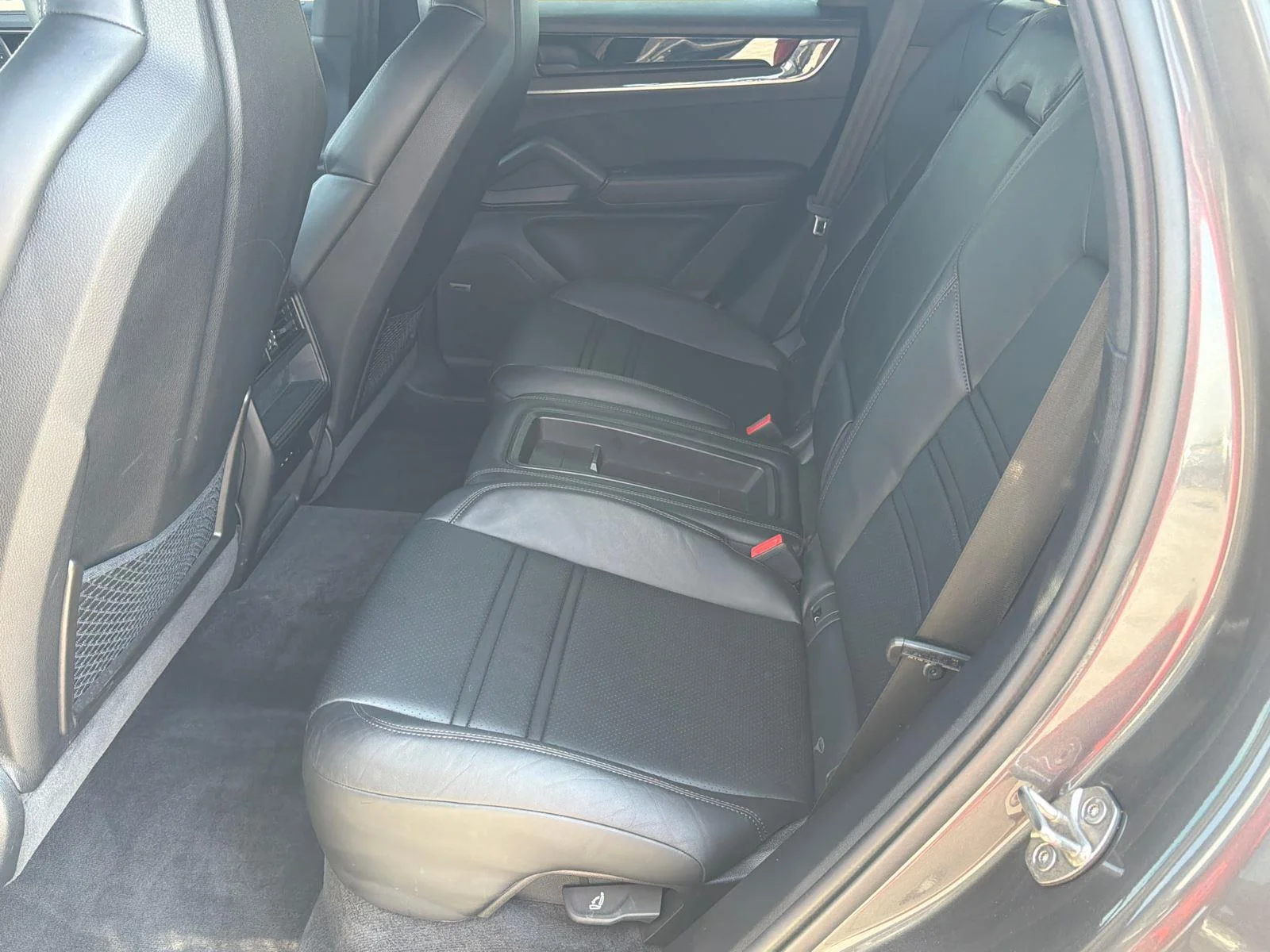 Used 2024 Black Porsche S E-Hybrid image 21