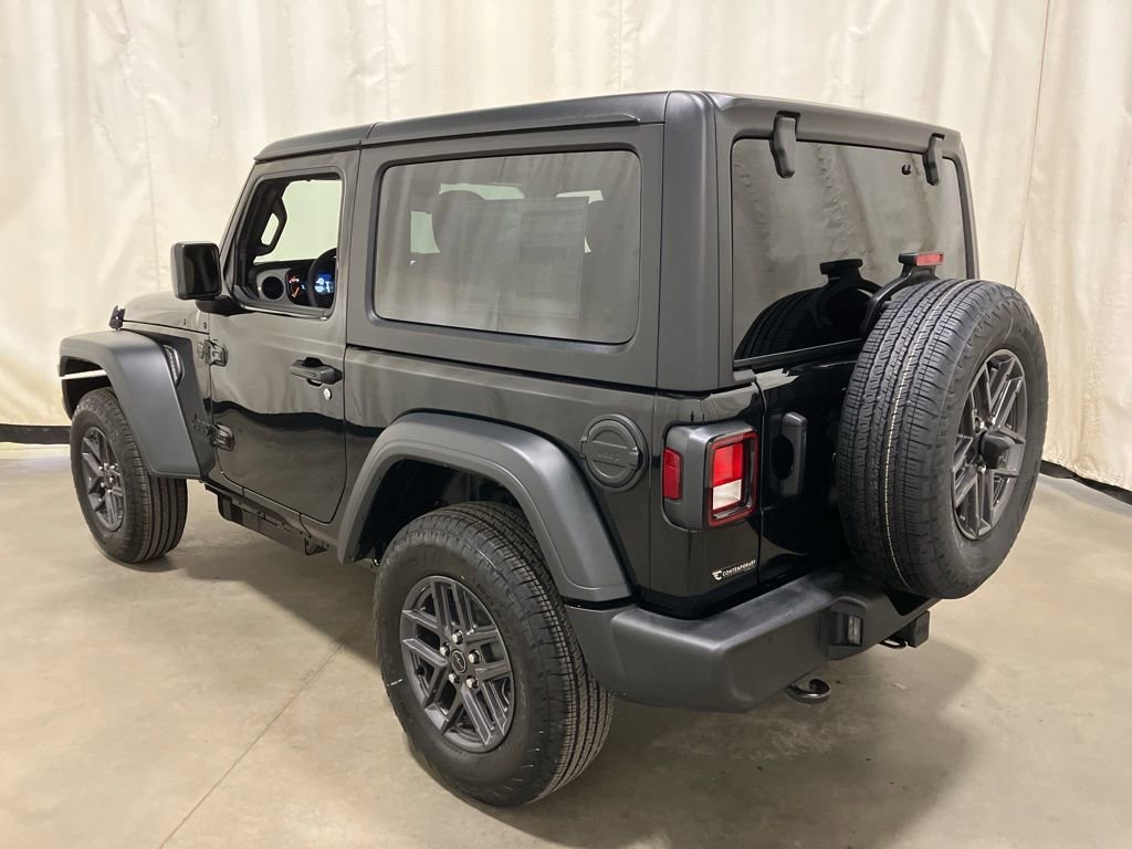 New 2026 Black Clear-Coat Exterior Paint Jeep Sport S image 17