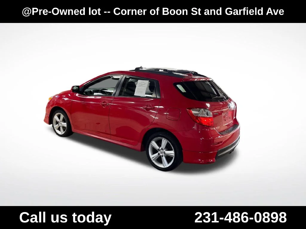 Used 2009  Toyota S image 3