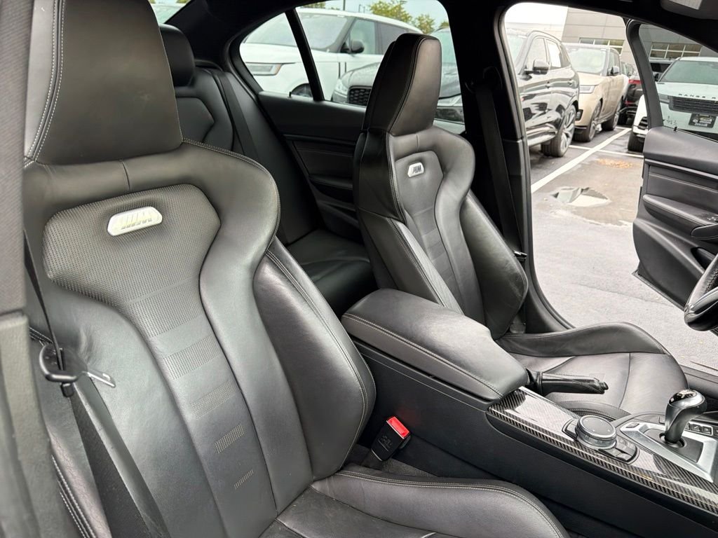 Used 2017 Black Sapphire Metallic BMW Base image 14