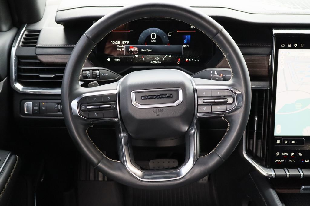 2024 GMC Acadia Denali - Photo 13