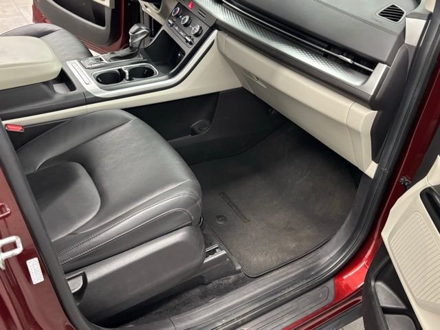 2024 Kia Carnival LX Seat Pkg - Photo 36